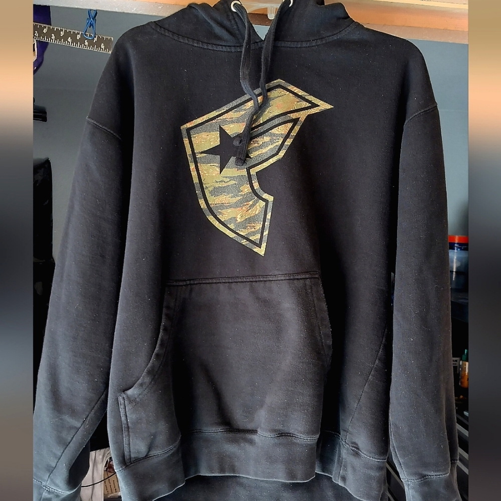 Famous stars & straps camo hoodie